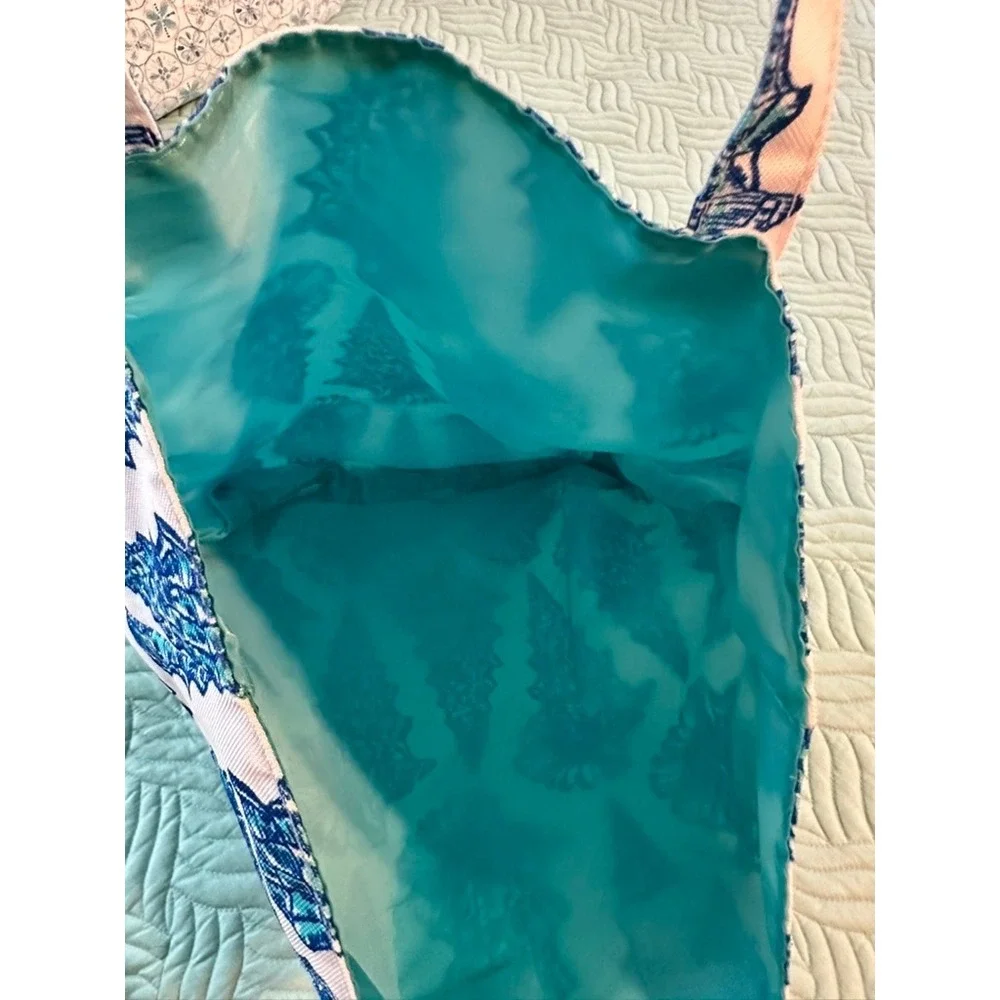 Lilly Pulitzer Estee Lauder Canvas Tote Bag Blue Teal Seashell‎ Print Beach Bag
